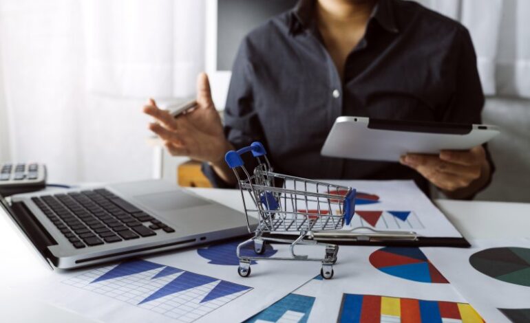 Jak zwiększyć frekwencję klientów w sklepie internetowym poprzez strategie konwersji?